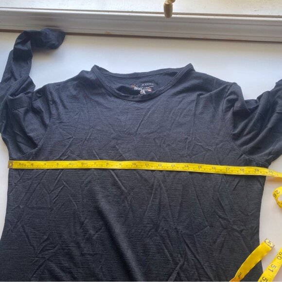 Cloudveil Baselayer Shirt Woman XL Black 100% Merino Wool Gorpcore Hiking - Picture 11 of 15